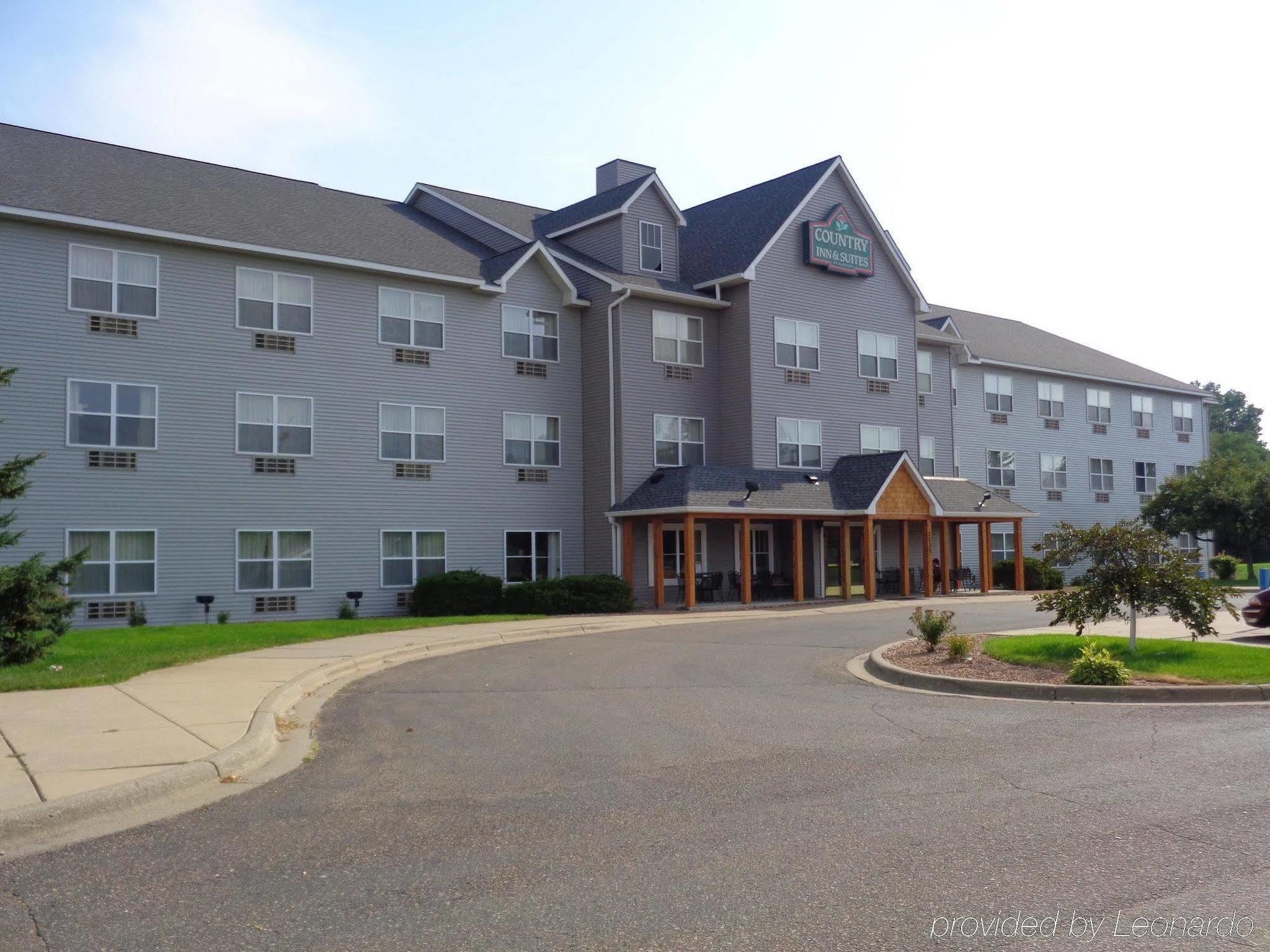 Country Inn & Suites By Radisson, Brooklyn Center, Mn Exterior photo